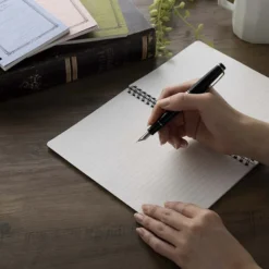Apica | Cuaderno CD Twin Ring A5 Olive (Kanran)