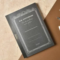 Apica | Cuaderno Premium A4 Silky Black (Puntos)