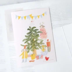 Dodolulu | Tarjeta de Navidad Decorating The Christmas Tree