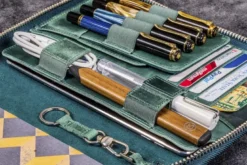 Galen Leather | Funda Leather Zippered Hobonichi Cousin A5 Planner Folio Crazy Horse Forest Green