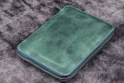 Galen Leather | Funda Leather Zippered Hobonichi Cousin A5 Planner Folio Crazy Horse Forest Green
