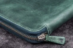 Galen Leather | Funda Leather Zippered Hobonichi Cousin A5 Planner Folio Crazy Horse Forest Green