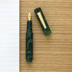 Hightide | Pluma Estilográfica Marbled Attaché Green (F)