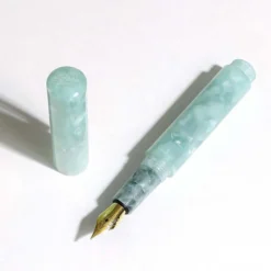 Hightide | Pluma Estilográfica Marbled Attaché Mint (F)