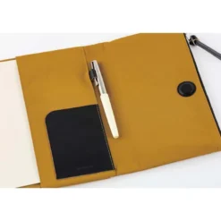 Hobonichi | Agenda Hobonichi Cousin A5 Tragen: Mustard 2027