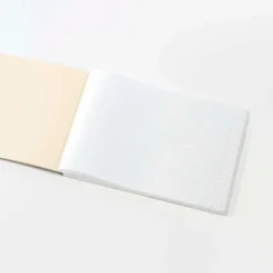 Hobonichi | Cuaderno Apaisado Kyohei Sakaguchi: A Notebook to Help Me Remember