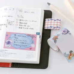Hobonichi | Notas Adhesivas en Rollo Yumi Kitagishi White Cat’s Table Decorations