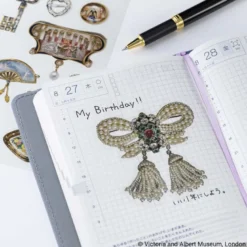 Hobonichi | Pegatinas V&A Series: Almost Actual-Size Jewellery