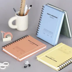 Iconic | Planificador Daily Archiving Book Peach Coral