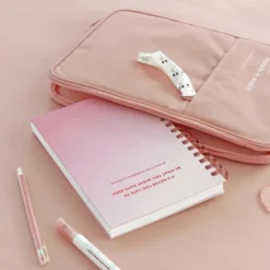 Iconic | Planificador de Estudio Hey Day Pink