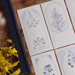 Loi Design | Papeles Decorativos Flower Collection Navy Blue