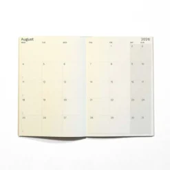 Octagon | Agenda Small Monthly Planner Plus A5 2026-2027 Biscuit (Mensual)