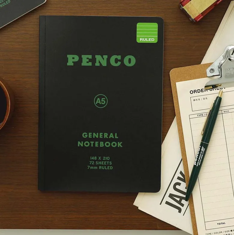 Penco | Cuaderno Soft PP A5 Black (Rayas)