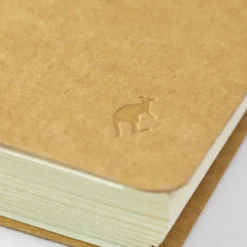 Traveler's Company | Cuaderno con Espiral A6 Slim Bolsillos de Papel