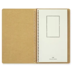 Traveler's Company | Cuaderno con Espiral A5 Slim Porta Tarjetas