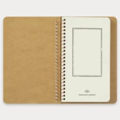 Traveler's Company | Cuaderno con Espiral A6 Papel Kraft