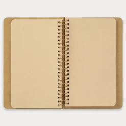 Traveler's Company | Cuaderno con Espiral A6 Papel Kraft