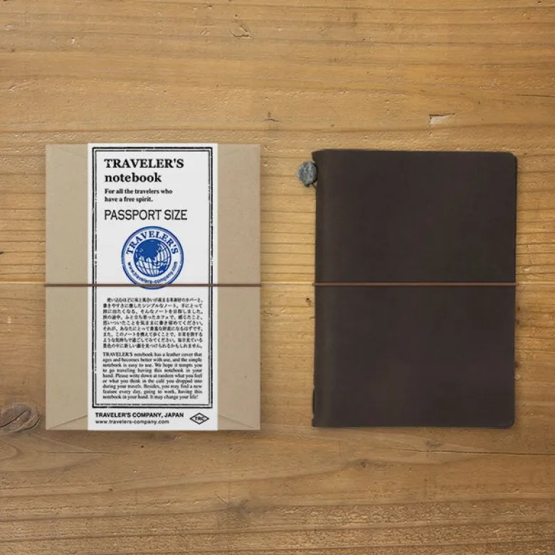 Traveler's Company | Cuaderno Traveler's Notebook Passport Brown