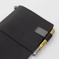 Traveler's Company | Porta bolígrafo M 016 Black