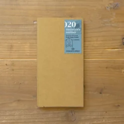 Traveler's Company | Recambio Regular 020 Carpeta Kraft