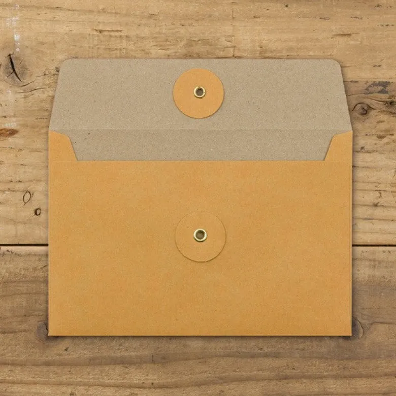 Traveler's Company | Set de Sobres Kraft M Naranja